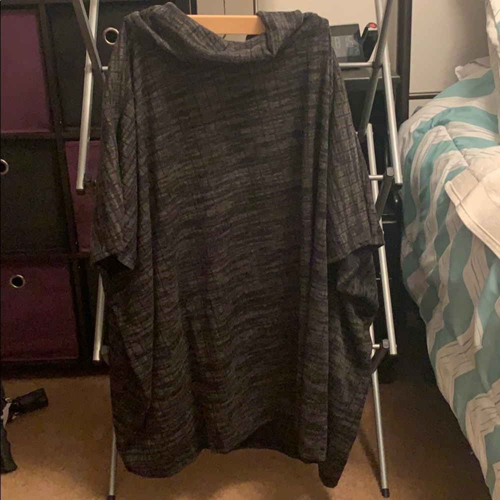Agnes and Dora Turtle neck poncho